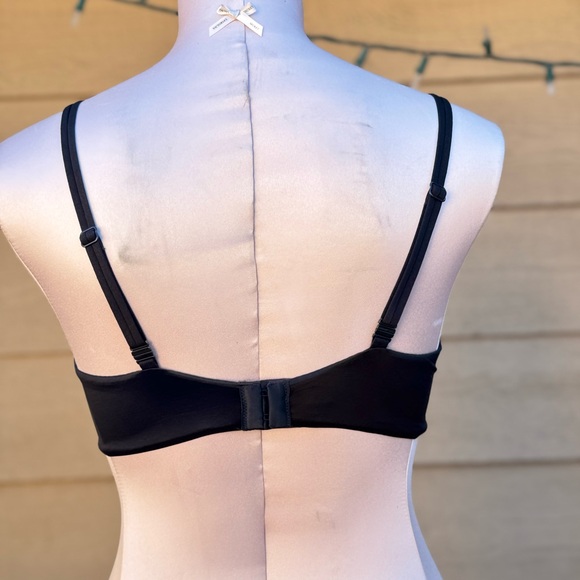 Victorias Secret Push-up Very Sexy Size36C - Picture 3 of 6